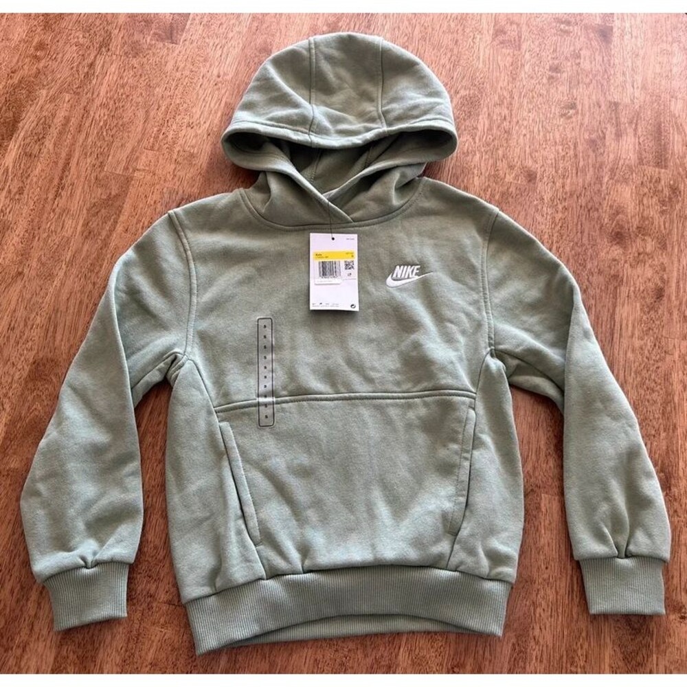 Nike Sportswear Club Fleece Kids Hoodie Green Size S NWT